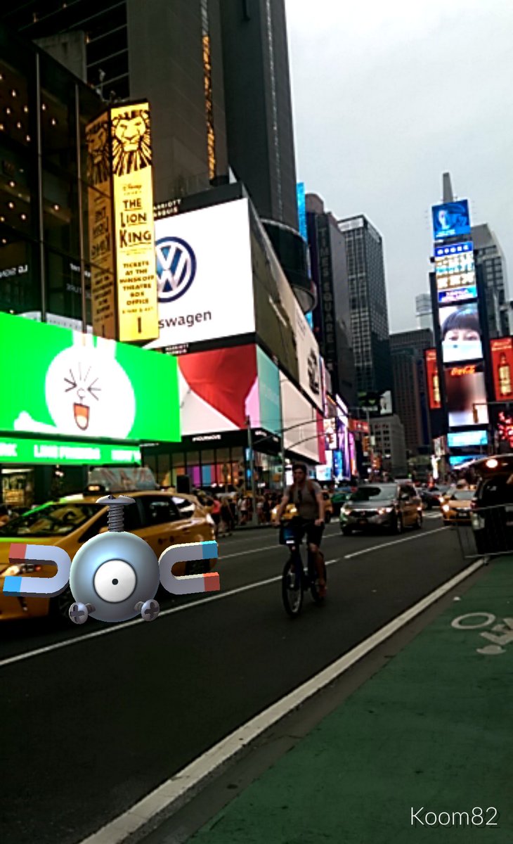 pokekoom's tweet photo. If there were a iconic pokemon for #newyork it would have to be #magnamite steel and electric time #timessquare #pokemongo https://t.co/zdiYYzkpOF