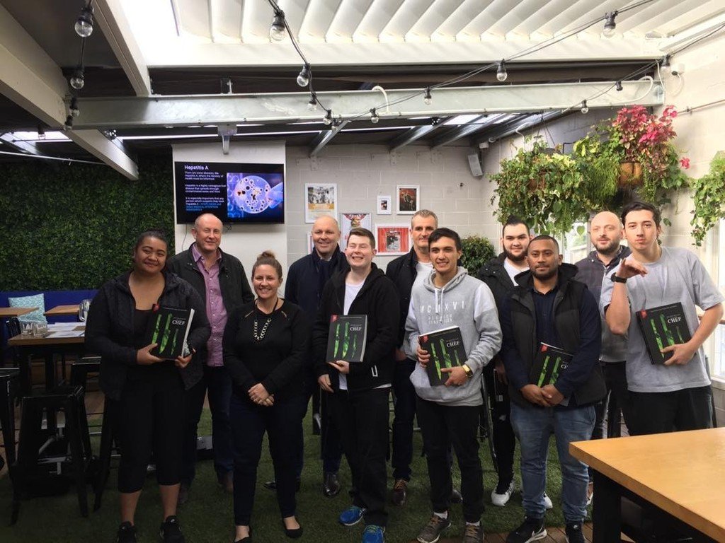ServiceIQNZ's tweet photo. The new #Barworks #apprentices receiving their @NZChefs #cook books at their first module meeting in #Auckland tod… https://t.co/tqhdTvqxY1 https://t.co/8q8DWflA27
