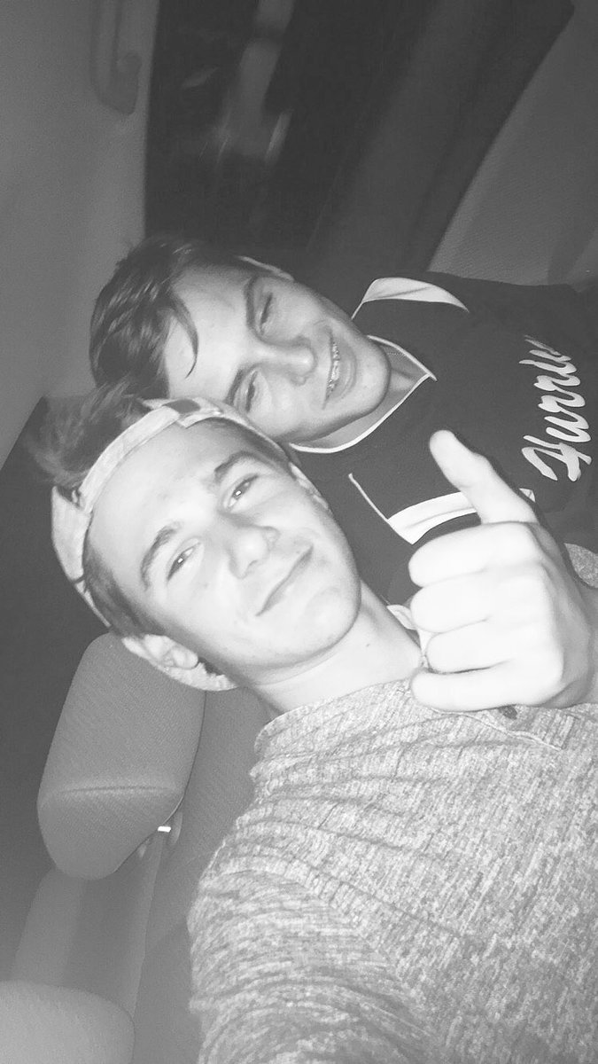 AnthonyBrose's tweet photo. Happy Birthday to my best friends @bradenkelly3 @BriceBauer5 https://t.co/cQifxdL41L
