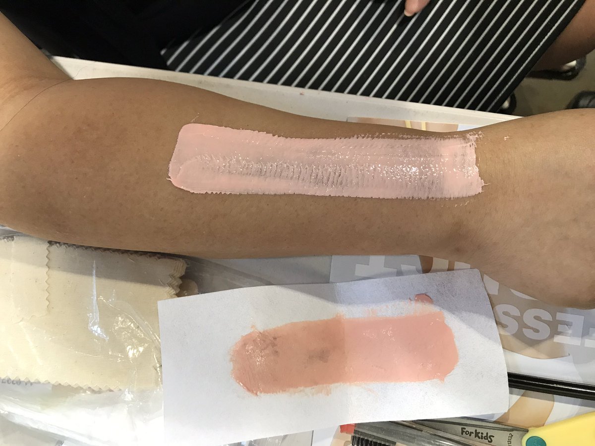 MatthewNailsArt's tweet photo. #GiGispa #GiGiWax #getGiGiwitgit @gigispa #aiifamily #aiibeauty #teamwork #aiibeautyunited #matthewnguyen #matthew1975 https://t.co/3pznU9iuJ4