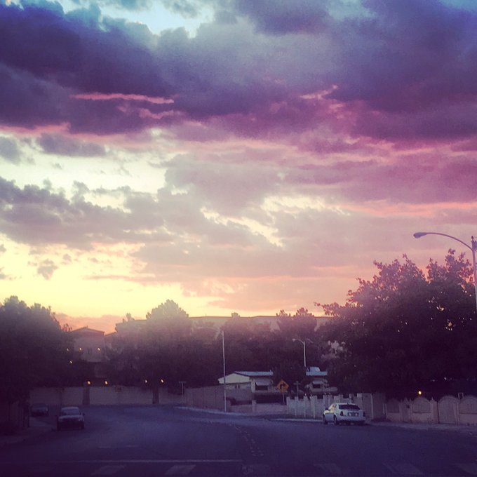 The sunset extra beautiful today. I never took the time to look at them before I moved out here Made<a href="/tag/lafamilia"class="tags"><span>#lafamilia</span></a><a href="/tag/daddylovesyou"class="tags"><span>#daddylovesyou</span></a><a href="/tag/makingpowermoves"class="tags"><span>#makingpowermoves</span></a>