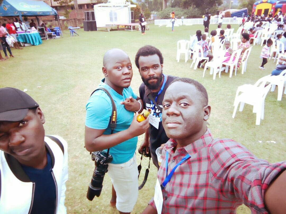 DrakeStephClay's tweet photo. About yesterday #Savekayla fundraiser.With my usual suspects.
Struggle continues.@kennethmugabi you wanted to escape bro. https://t.co/VI2EgebnMv