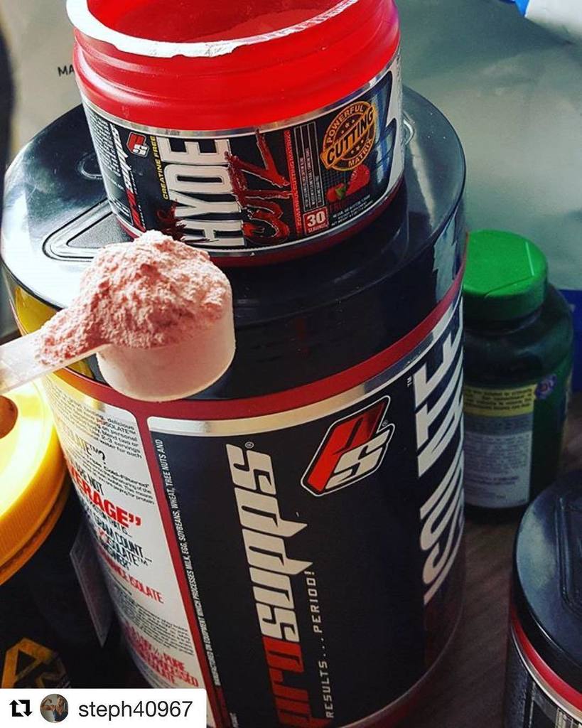 tnutrition's tweet photo. #Repost @steph40967 (@get_repost)
・・・
One level scoop... Sort of... Well it is Monday right??! 😉
#prosupps #prewo… https://t.co/VL2C5jl6N5 https://t.co/S5pgwL238b