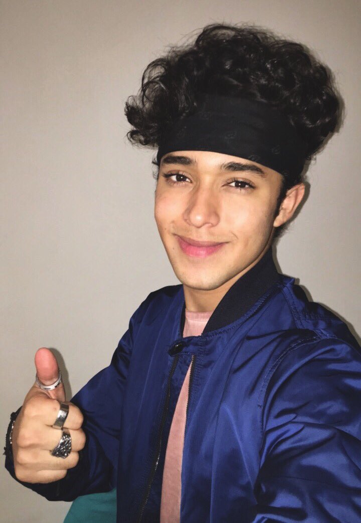 JOELDELE0N's tweet photo. Gracias Guadalajara 🇲🇽💙 Las quiero mucho tapatías 😍 #CNCO https://t.co/mTNA6BYxtT