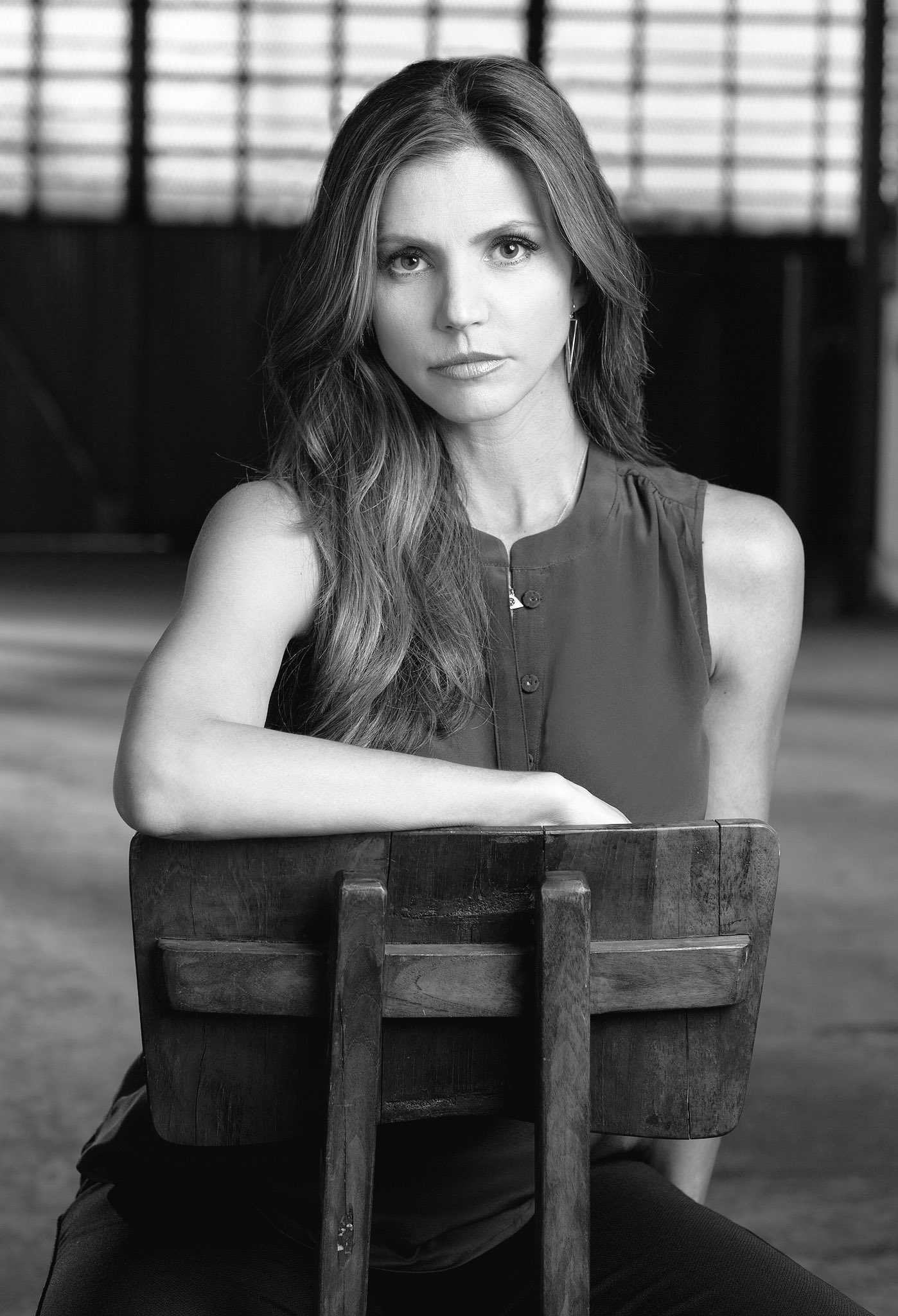    We wish a very happy birthday to the gorgeous Charisma Carpenter! ¡Feliz cumpleaños 