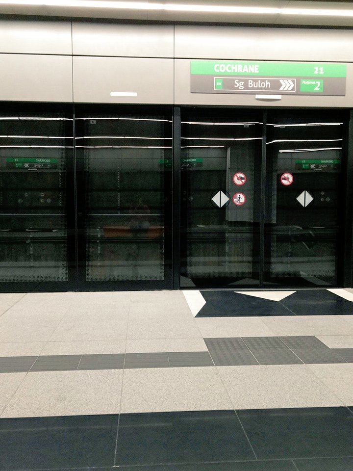 shaaaa05's tweet photo. Thank you for making my life so much easier. My commute to my uni is so peaceful these days. #JomNaikMrt #lifeiseasier. https://t.co/TCQjJFNtzr