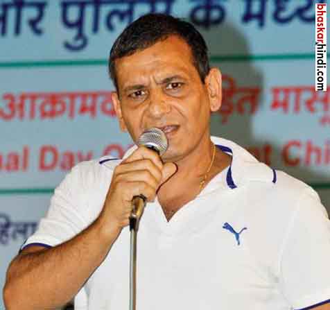 DBhaskarHindi's tweet photo. एक्शन मोड में एसपी, अब नहीं बचेंगे बदमाश - https://t.co/DbChhyNQ42
#BhaskarHindi #News #Jabalpur #MadhyaPradesh #SPinAction #JabalpurSP https://t.co/rMnOEnzKvP