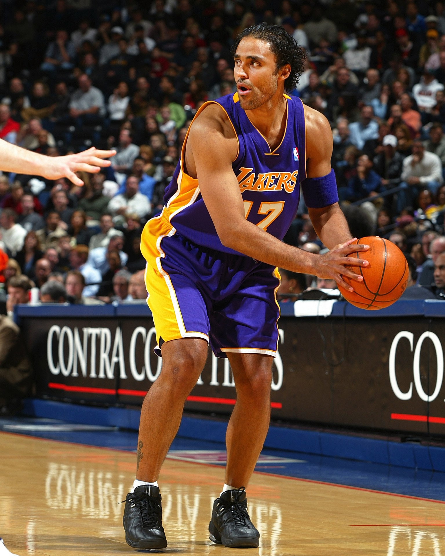 Happy Birthday to Rick Fox who turns 48 today! 