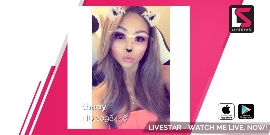 kidrewofficial's tweet photo. thaoy: WAZZZUPPPP This is happening RIGHT NOW! Are you really going to miss out? https://t.co/iVTDEZOOpq https://t.co/UkvuyPyYli