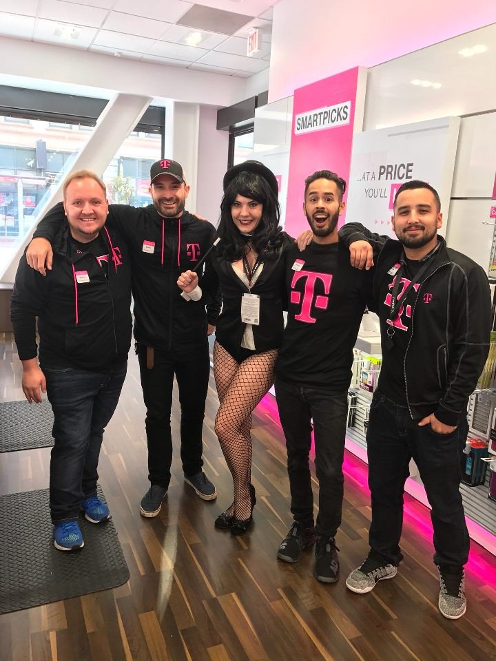 ChalomTracy's tweet photo. #SDComicCon2017
5th & Broadway SAP 7627
#San Diego Southside
#ourUNIFORMisbetter
@rwashley1
@SamSindha
@JonFreier https://t.co/4aTZBFIuOm