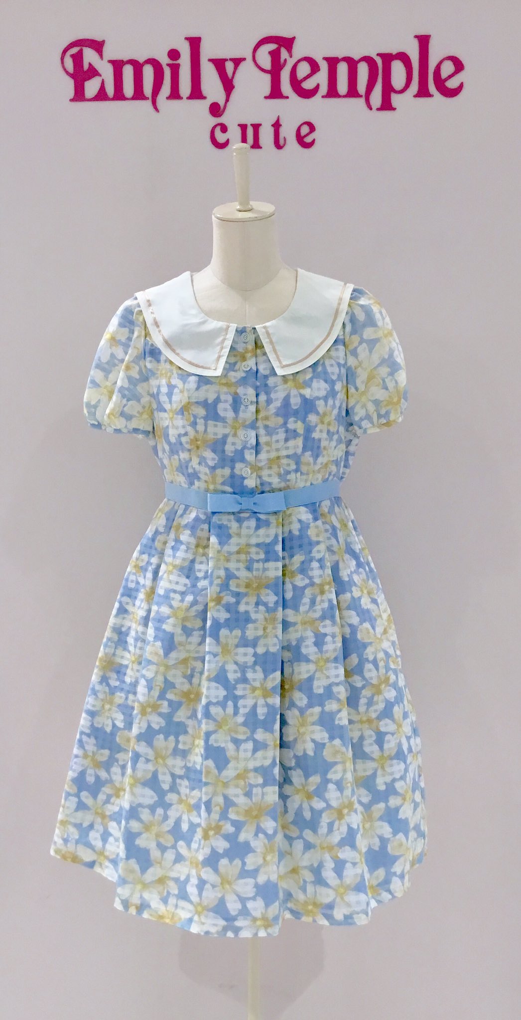 emily temple cute セーラーワンピース