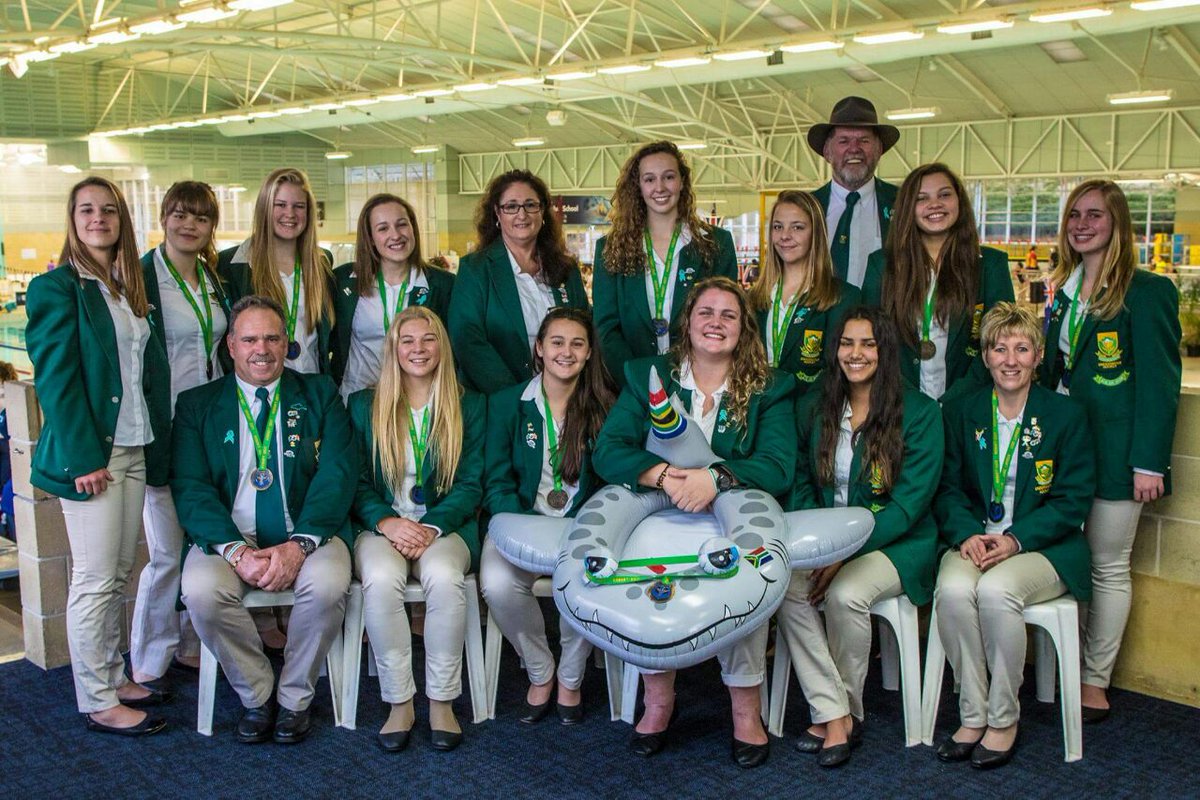 SA U19 women bringing home Bronze medals from the #Underwaterhockey World Championships #UWH #SAUWH