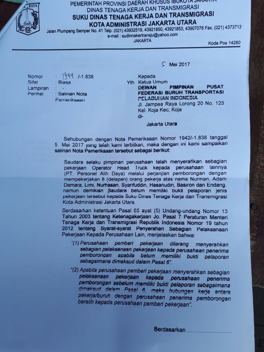 persatuanburuh's tweet photo. Buruh Perusahaan Bongkar Muat Tanjung Priok Tuntut Perusahaan Bayar Upah Lembur https://t.co/6YiEU6G7eE https://t.co/8GrcoJuWHL