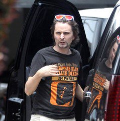 RelatableMuse's tweet image. When you got caught doing something but pretend not to know what they're talking about