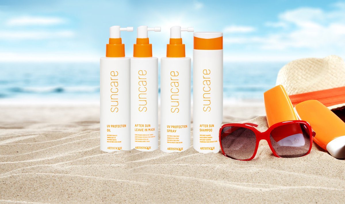 Check Check Heb jij de suncare al in je koffer? ✔️ #shampoo #uvspray #leaveinnmask #sun #beach #holiday #goodforyourhair #protection 🏖🏝⛺️🌞