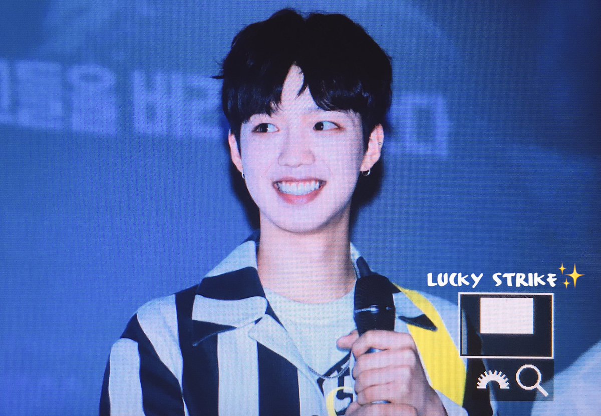 luckystrike_ym's tweet photo. 170724 덩케르크 시사회 #임영민 @bnmboysofficial 
넘나 폭주해서 죄송ㅇ합니다,,, 영민 넘 귀여워서 멈출수가 없어요 따흐흑 https://t.co/hxhgGwAnWP