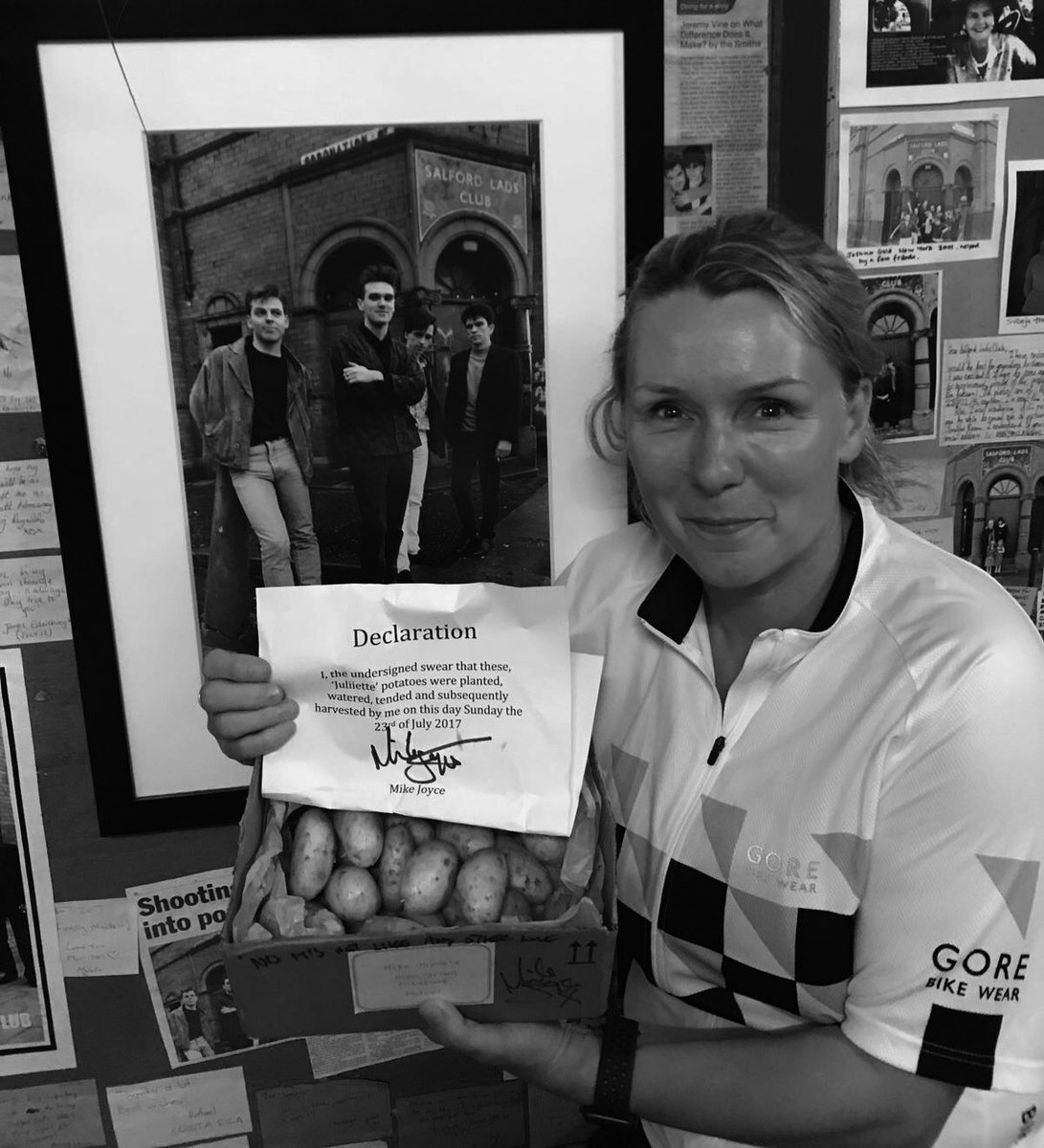 samdesigner69's tweet photo. @therealboon @inspiralsband @mikejoycedrums went 4a bike ride&amp;came home with @mikejoycedrums home-grown spuds - great cause @BritishTinnitus https://t.co/hD1esKrVZ0