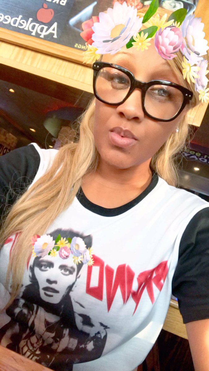 BuTterscotch_Ch's tweet image. Issa photoshoot with me and my boo!  @BrunosLadyClub 😍😍