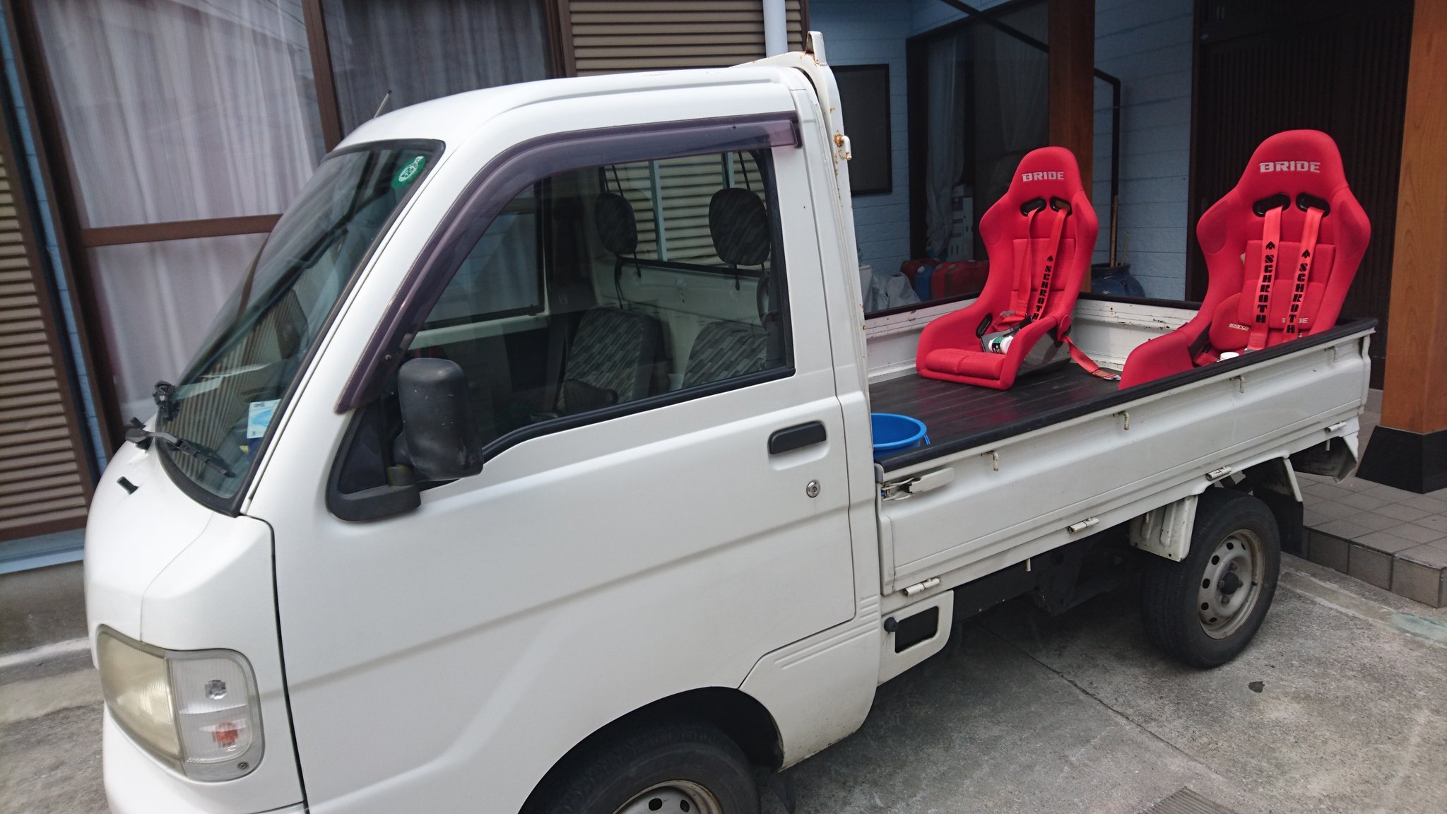 Red Twitter પર とりあえず軽トラを4人乗りにしておこうw T Co Vln29hibwu Twitter Red Twitter પર とりあえず軽トラを4人乗りにしておこうw T Co Vln29hibwu Twitter