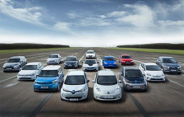 ECarsReport's tweet photo. One Million Electric Cars Expected On UK Roads By 2022 https://t.co/h3cSMEnAPj https://t.co/SJ3ZhDNm7n