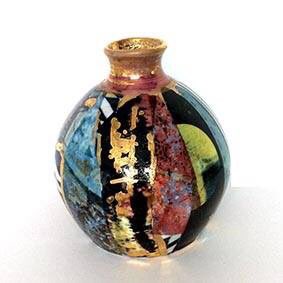 FountainBonanza's tweet photo. Come in tomorrow and take a close look at these. Gorgeous one off ceramic pieces by @ColesElaine https://t.co/GmJCZpc1XK