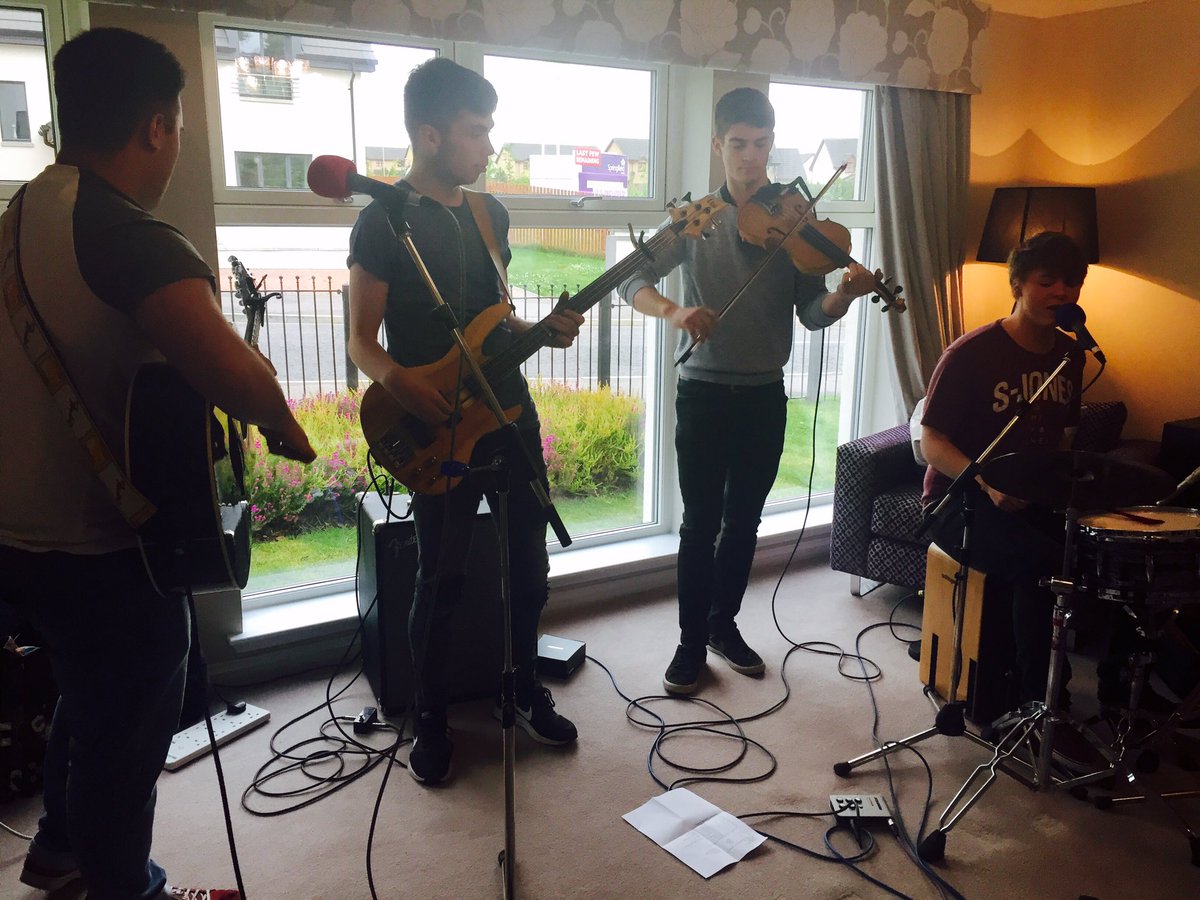 Our house band this morning are the excellent Footerin' Aboot. Hear them playing live throughout the show. <a href="/FooterinAboot/">Footerin' Aboot</a>