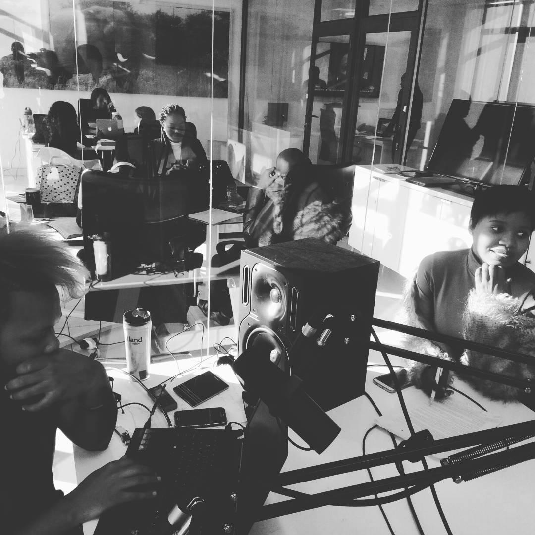 ICE100RADIO's tweet photo. Sharon up next with #Innovations on ICE. Tune in at 9am. #FreshNewTalent https://t.co/fRu3eZmx2t