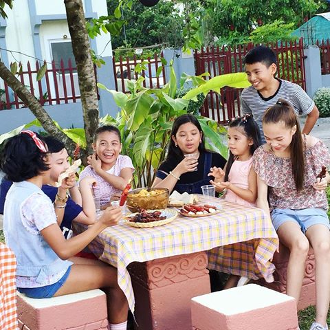 Friends for keeps 👫👬👭👫😄😄😉😉☺️🙂🙃😊😌😍😜😝😛🤓😎🤗😶😀😄😅❤️💙💚❤️⚽️🏀🏈⚾️🏐🏉🎱🍭🍦🍰🍫🍿🍬🍧🍨🌯🌮🍕🌭🍝🍟 #stolenmoment