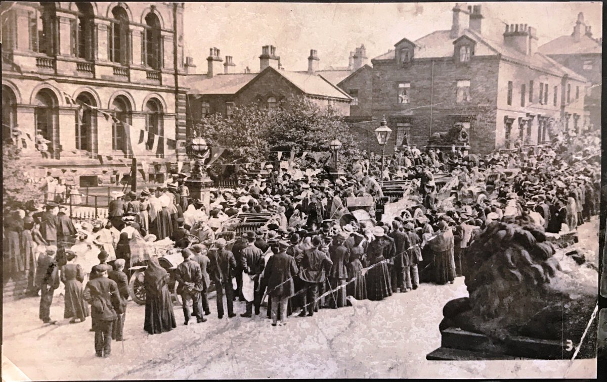 Maria_Glot's tweet photo. #GeneralBooth founder & 1st genera lof the #BloodAndFire #SalvationArmy visited #Saltaire & #Bingley #OTD in 1907. Arriving at #VictoriaHall https://t.co/8UPtzxIc1A