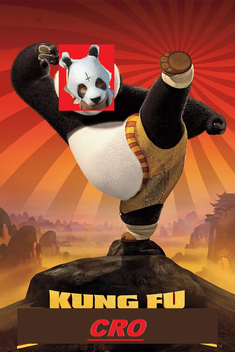 Helmut_G9's tweet photo. @thisiscro wusste nicht das du auch Kung Fu kannst, bist wohl der Drachenkrieger aus Deutschland #schlechtesphotoshop #paint #joke https://t.co/xuQGKqvYpC