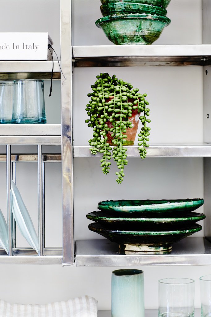 Quirky kitchen storage solutions from <a href="/theplaterack/">Jen Robinson</a> #Utilitarian #Greenery