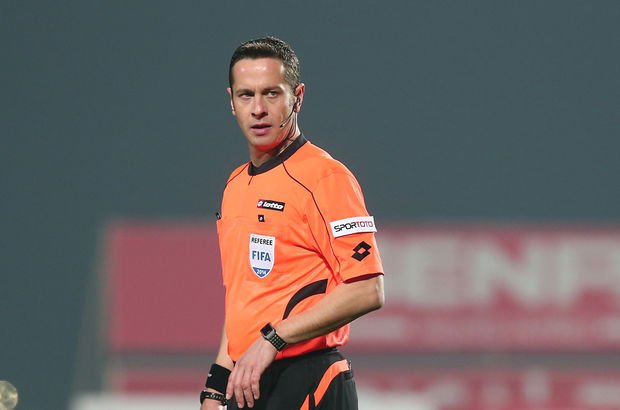 RossoneriMondo's tweet photo. A Turkish officiating team leaded by Halis Özkahya will officiate Thursday's Europa League 3rd qualifying round game vs. Craiova. https://t.co/9EOXd9ZqSL