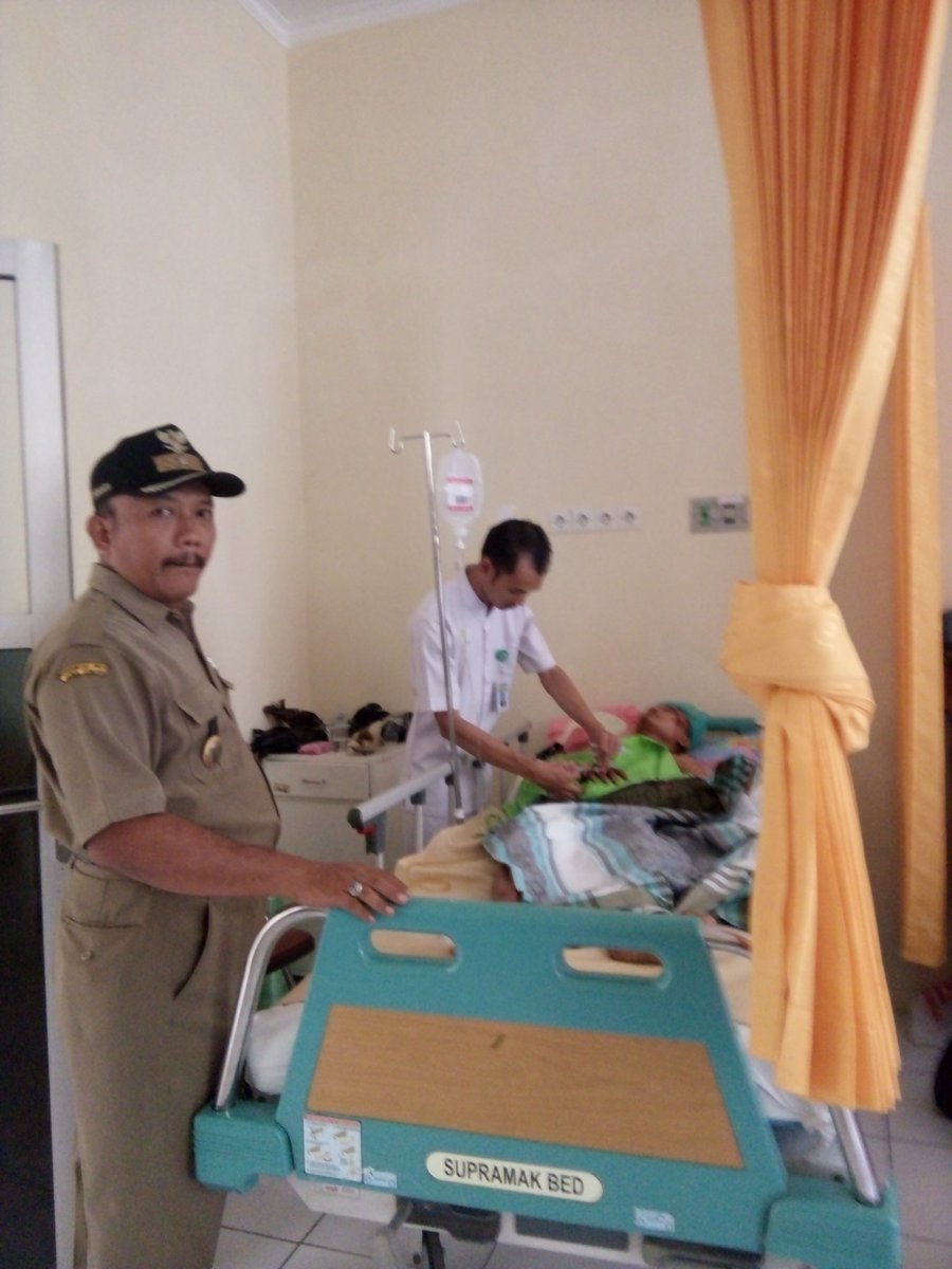 DesaBotekan's tweet photo. Mutasi Jamkesda. Sangat bermanfaat bagi warga kami(desa botekan)yg tdk memiliki jamkesmas,trim,k@PemKabPemalang@PakJunaedi@KecUlujamiPml. https://t.co/K52voogKc4