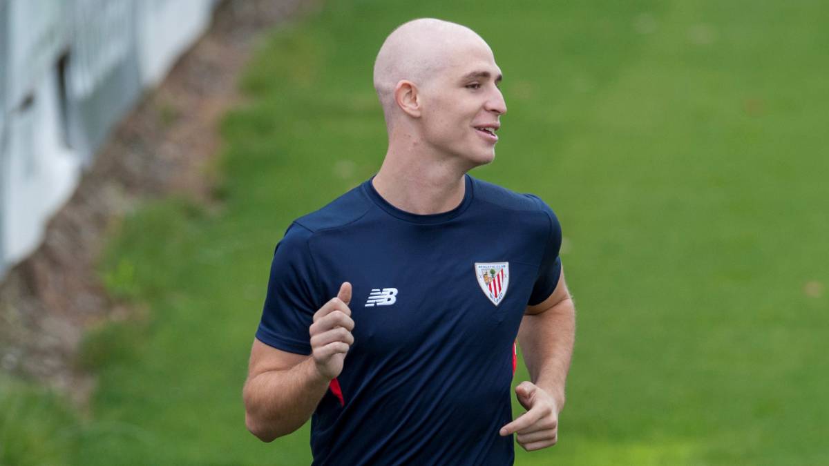 Este hombre tiene que levantar la UEL en Lyon