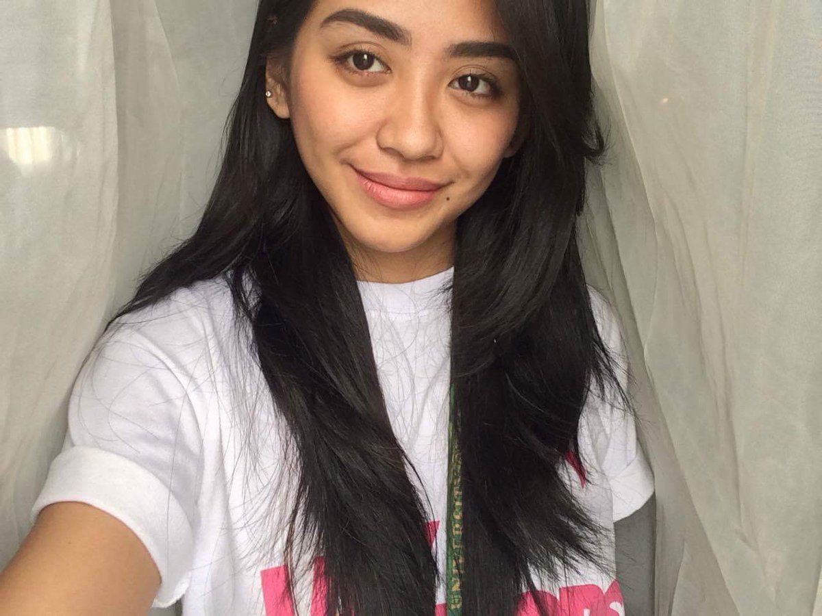 conradcatapusan's tweet photo. I miss you mofo! Keep hustlin out there you'll reach it soon 🎓#GirlfriendAppreciationTweet https://t.co/vux97YgSxO