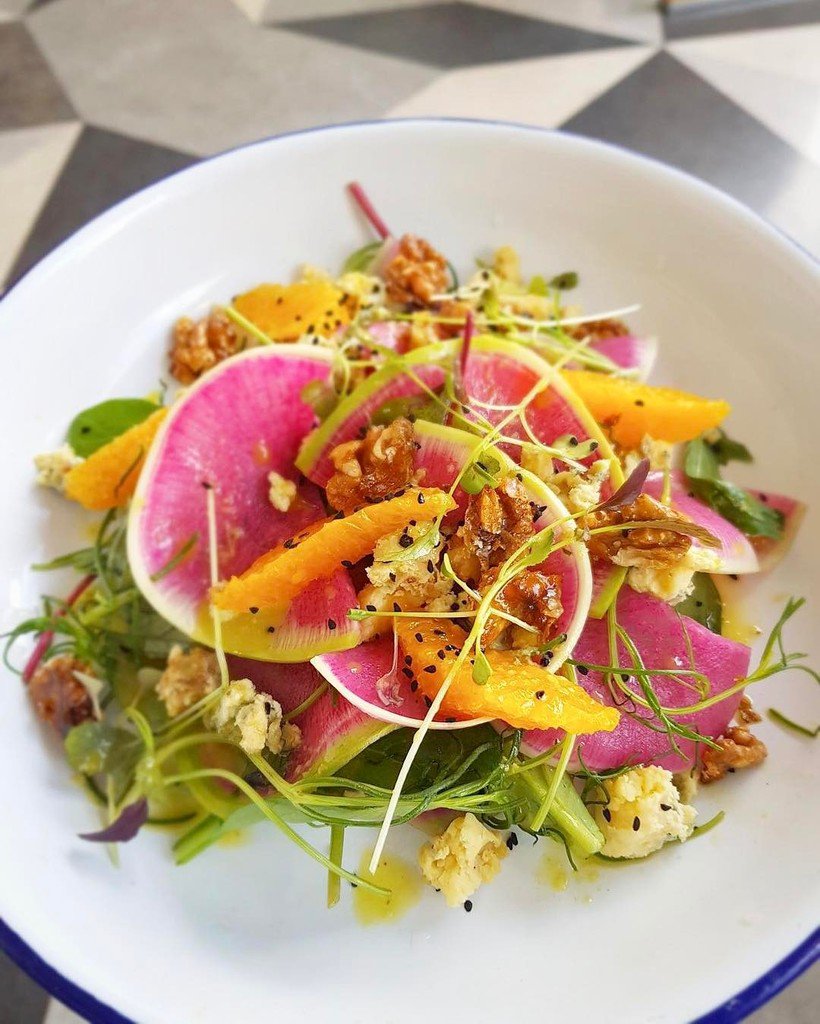 SciGalleryCafe's tweet photo. Watermelon radish | Young Buck cheese | orange | walnuts .
.
.
.
.
.
.
.
.
.
.
.
.
.
.
.
.
#chef #cheflife #chefsl… https://t.co/8uSGzunQTi https://t.co/72YIvgxDDm