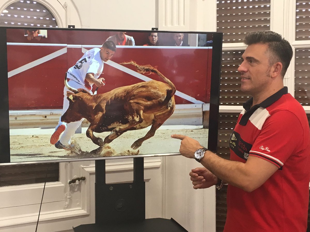 6 encierros con ganaderías diferentes para cada día y 6 capeas con espectáculos de animación en fiestas de Calahorra
ayto-calahorra.es/portal/contene…