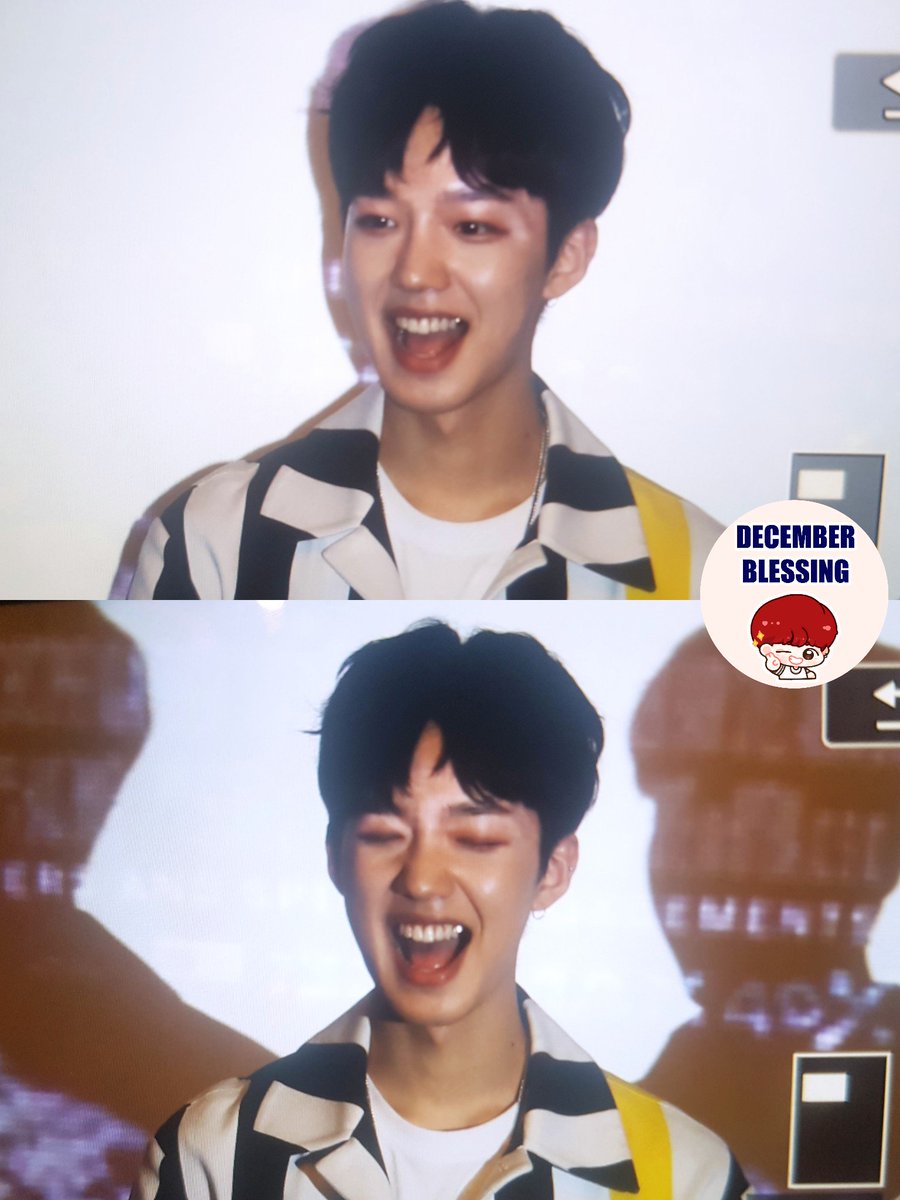 December_ym's tweet photo. 170724 #영민 #임영민 #mxm 
팬들 만나서 진짜 신났구나 영민아😭😭 https://t.co/l5BRXaKRAi