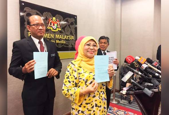 501Awani's tweet photo. #AWANInews #HariIni8 26 peratus mangsa keganasan rumah tangga adalah lelaki - KPWKM https://t.co/9Nt17TJpgd https://t.co/hWW1tIdLg6