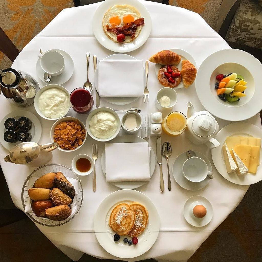 svhennig's tweet photo. good Morning #HYATT and again a fantastic @parkhyatthamburg #inroom #breakfast #globalist #breakfast #luxury #5sta… https://t.co/mqAprtkh2e https://t.co/tjDRnKefOC