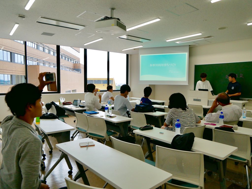 kohnozemi's tweet photo. 明日、開催『経済学部ゼミ研究報告会』のリハーサルを行なっております！ https://t.co/xFSGC1mYMe