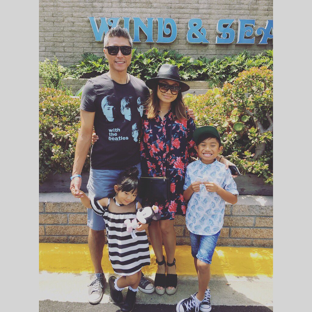 LondonS_J's tweet photo. Mi familia. 👨‍👩‍👧‍👦 #londonskye https://t.co/yQzX7iXFBK