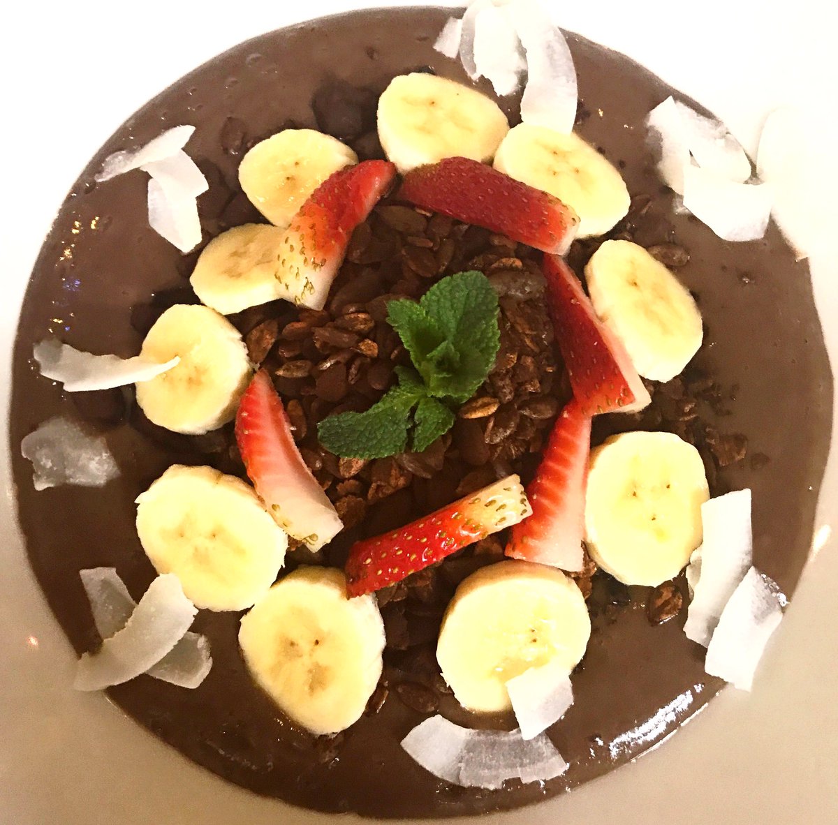 Power up with our protein-packed, fesh &amp; creamy Breakfast Bowl, R95.
#deliciouslyconscious
#plantstrong
#plantpower
#vegancapetown