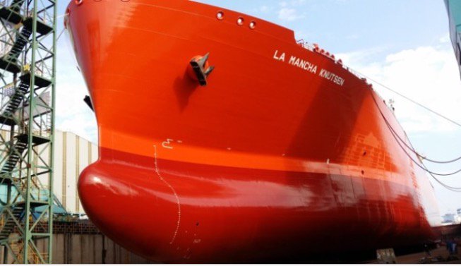 OscarWezenbeek's tweet photo. #Intershield and #Intersleek help #LNG #carriers control #corrosion & protect #asset #value @AkzoNobel @IP_Marine https://t.co/lw7DPckTih https://t.co/eRPCw4MWd2