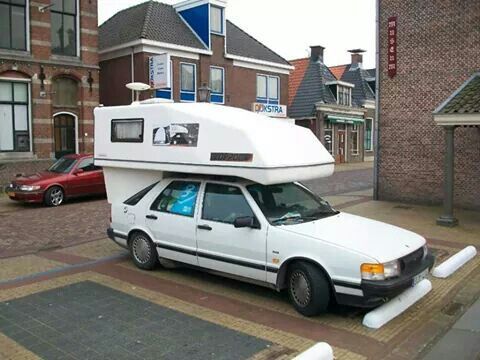 Y para los que son más de 9000, aquí tenéis.