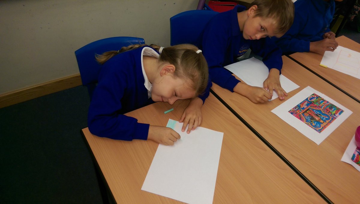 Creating our own Pakistan style truck art #WonderfulWorld 🇵🇰🌍