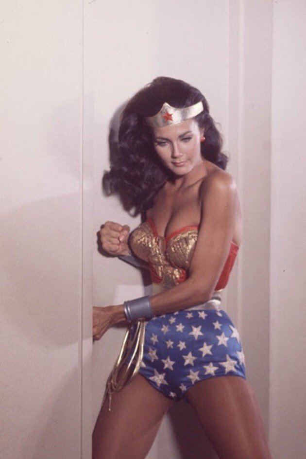 Happy Birthday to the real Wonder Woman (Lynda carter) who is 66 today  