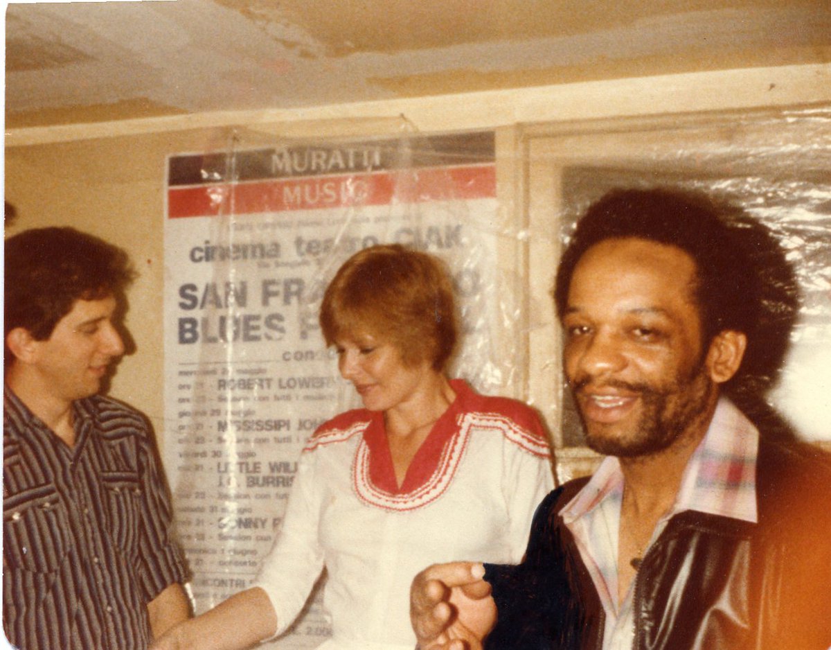 DUPONTBLUES's tweet photo. ELIS'S, OAKLAND 1979 #MonicaDupont #JohnStench
#WarrenCushenberry #Blues #BluesClubs #TroyceKey https://t.co/Kdv16POiHj