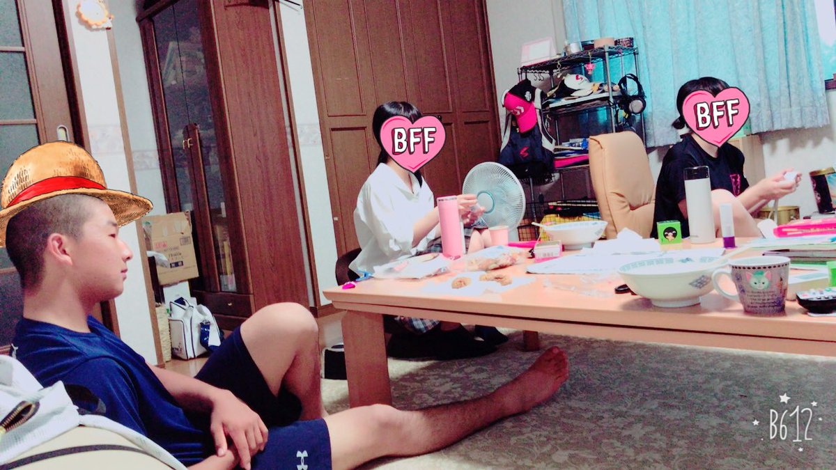DisneyLove_O's tweet photo. みんなで楽しんでるよ https://t.co/hqpFNu6YYv