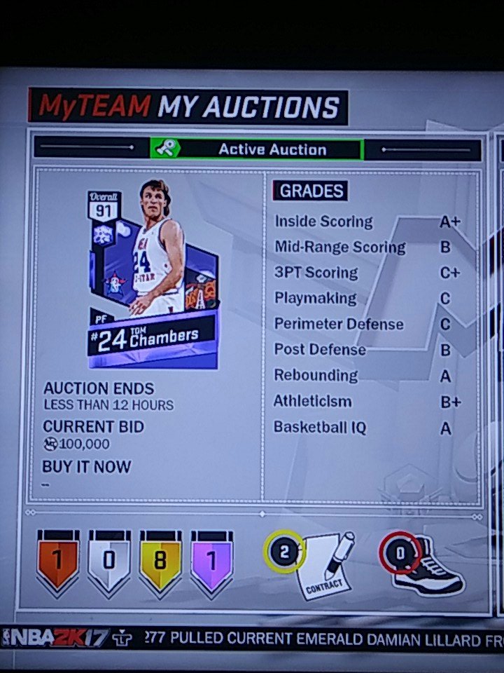 Justin12233991's tweet photo. @NBA2K17RETWEETS @2kAuctions  go bid on Xbox only 1 up last 1 seen sold for 245k bid it up needed for diamond Vince carter https://t.co/AjopJIaE5a